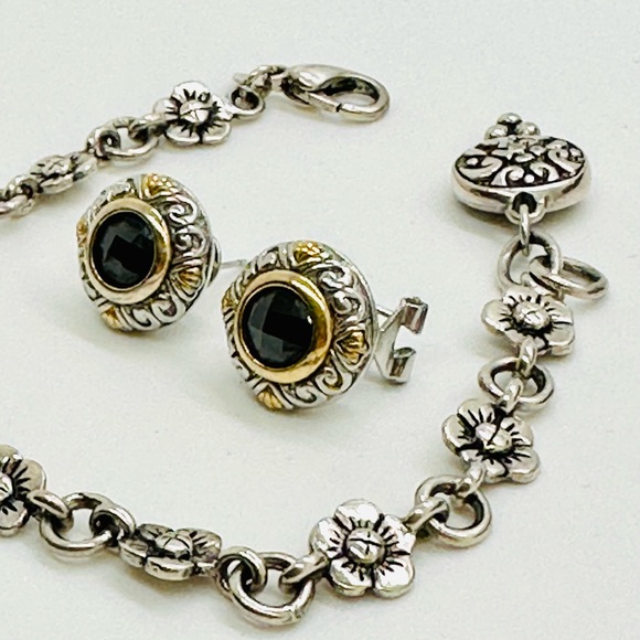 Vintage Modern Earrings & Floral Bracelet - Picture 8 of 12